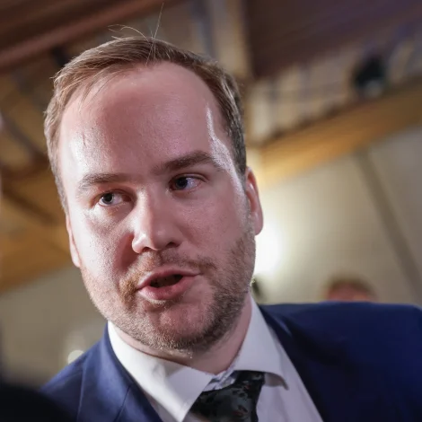 Formansumfar hjá tingforkvinnuni kl. 11