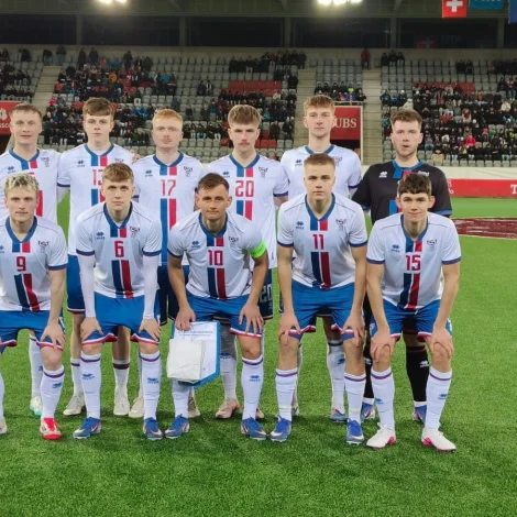 Teir fyrstu ellivu, ið Ólavur Mikkelsen sendi á vøllin ímóti Sveis. Talan var um gott avrik í tapi (Mynd. Sólrun Hendriksdóttir Sørensen)