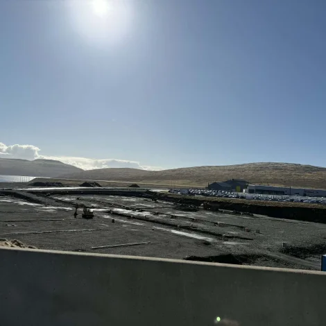 Nýtt parkeringsøki byrjar at taka skap