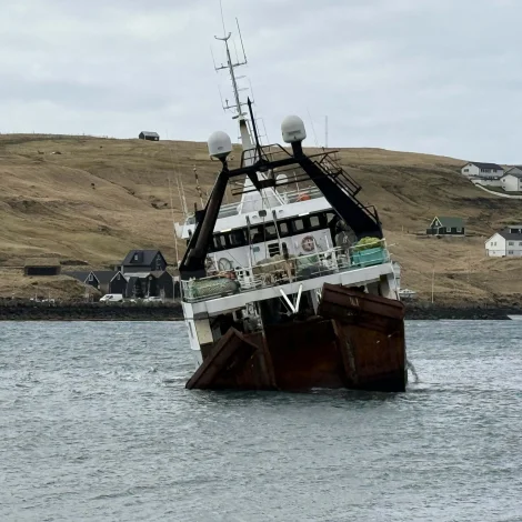 Norðfinnur sigldi seg fastan