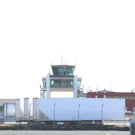 Flogfar trygdarlendi í Vágum