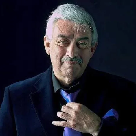 Johnny Reimar gjørdist 82 ár