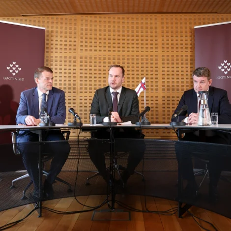 – Føgur orð, men tey verða ikki víst í verki