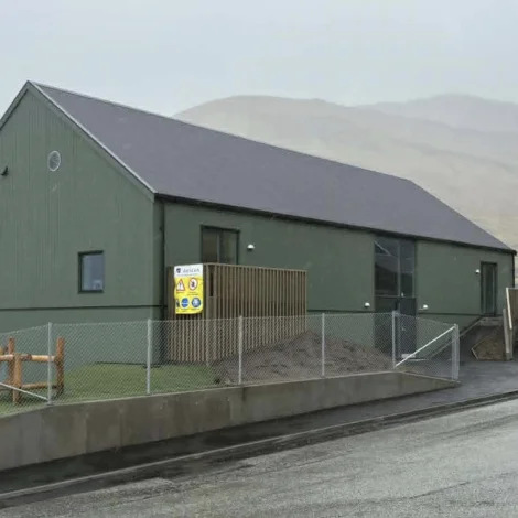 Nýggi frítíðarskúlin í Kollafirði tikin í nýtslu