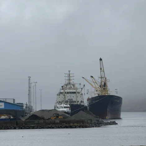 Langt síðani at skip hava umskipað á Kollafirði