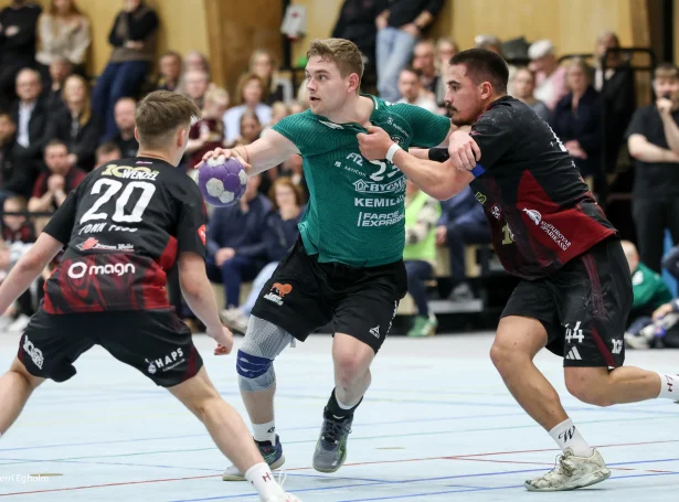 H71 vann 31-24 á Hálsi í gjár - við somu dystarmynd verður eingin spenningur í Hoyvík leygarkvøldið (Mynd: Sverri Egholm)