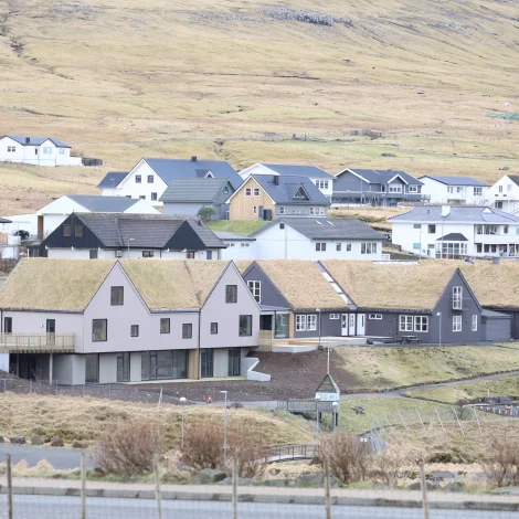 Námsfrøðingar til Alvalon