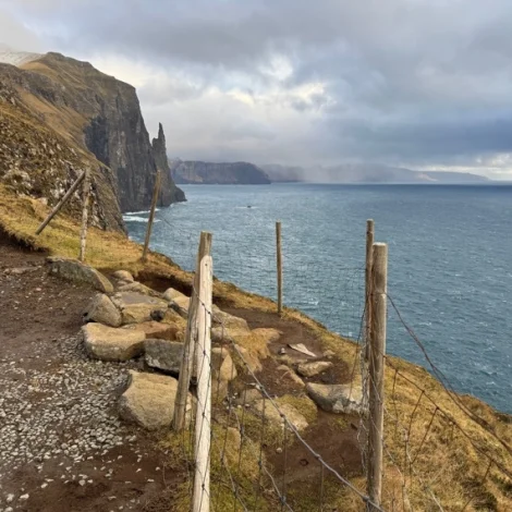 Útsýnistaðið við Trøllkonufingur verður sett í stand