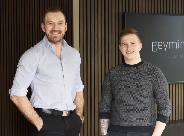 Menninir handan Geyman, Rúni Brimvík og Uni Vang