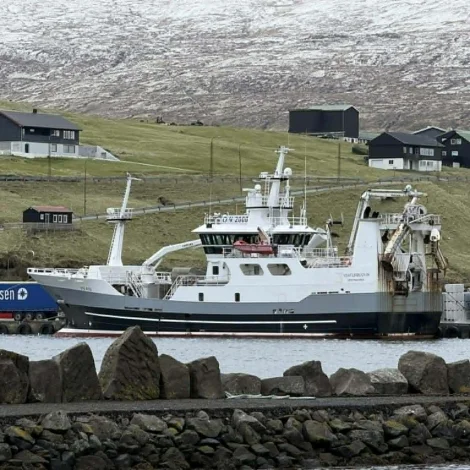 Vesturbúgvin landar gulllaks í Miðvági