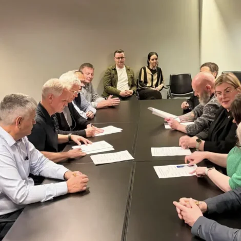 Semja millum Føroya Arbeiðsgevarafelag og arbeiðarafeløgini um nýggjan sáttmála