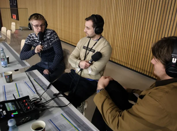 Tormóður Petursson Djurhuus og Ári Egason Dam við Tjarnir í sambandi við landsdyst (Mynd: Sverri Egholm)