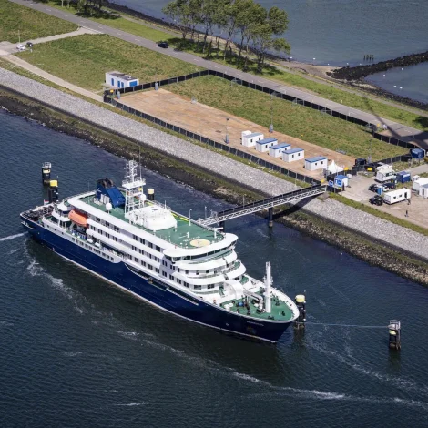 MV Hondius komið til Rotterdam