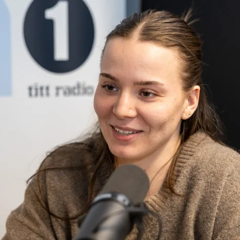 Vár Guriardóttir Hansen er heimsmeistari í inniróðri, hevur sett heimsmet, hevur vunnið í føroyskum kappróðri og er næstforkvinna í Róðrarsambandi Føroya (Mynd: Sverri Egholm)