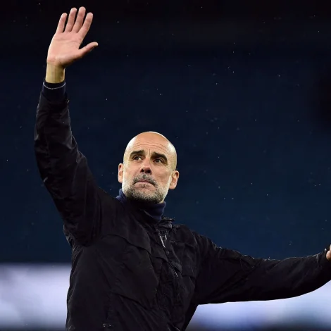Pep Guardiola sigur farvæl eftir 