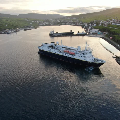 National Geographic Explorer var á Miðvági í gjár