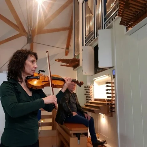Monika Stauss og Símun Hammer hava tvær konsertir í Havnar kirkju um vikuskiftið