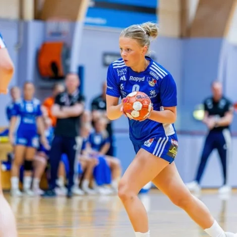 U16-kvinnur Ísland-Føroyar