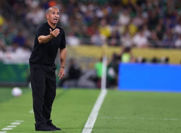 Sabri Lamouchi fekk einans fimm dystir sum tunesiskur landsliðsvenjarin (Mynd: Julio Cesar Aguilar/AFP/Ritzau Scanpix)