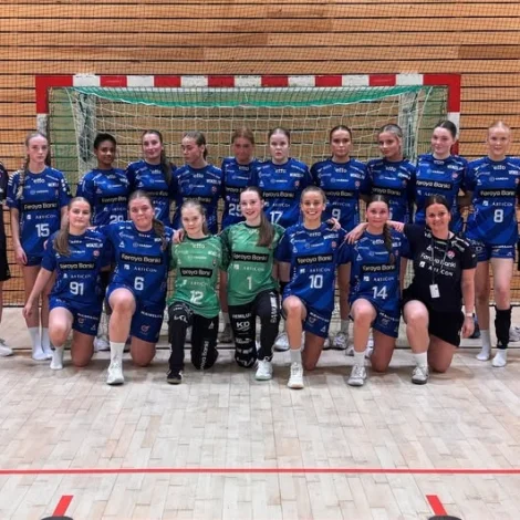 U16-kvinnur: So bragdaði