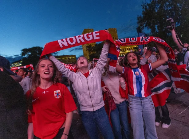 HM-fepur hevur valdað í Noreg seinastu vikurnar (Mynd Trond R. Teigen/NTB/Ritzau Scanpix)