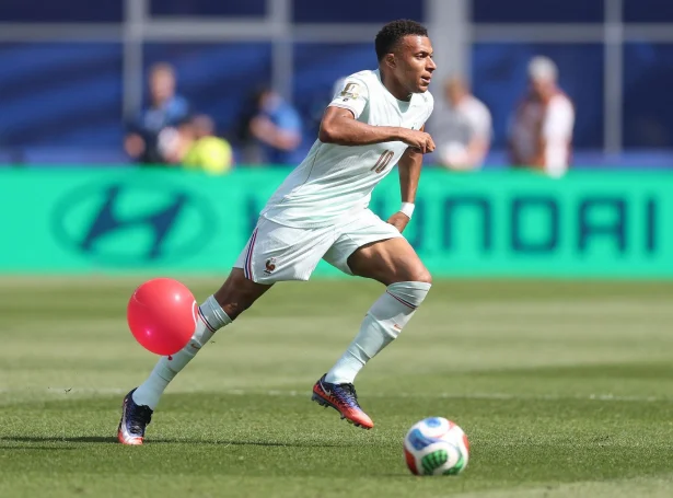 Kylian Mbappé gjørdi aftur bart í 1/4-finaluni (Mynd: Lars Baron/AFP/Ritzau Scanpix)