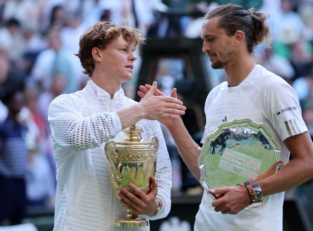 Jannik Sinner og Alexander Zverev (Mynd: Henry Nicholls/AFP/Ritzau Scanpix)