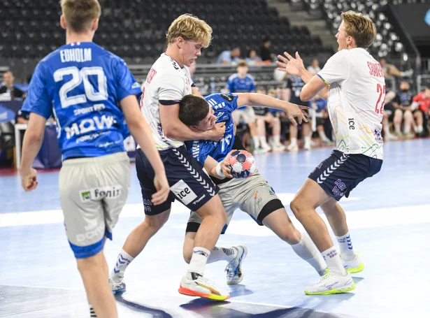 Noreg hevði at enda yvirtakið í Cluj-Napoca (Mynd: FRH)