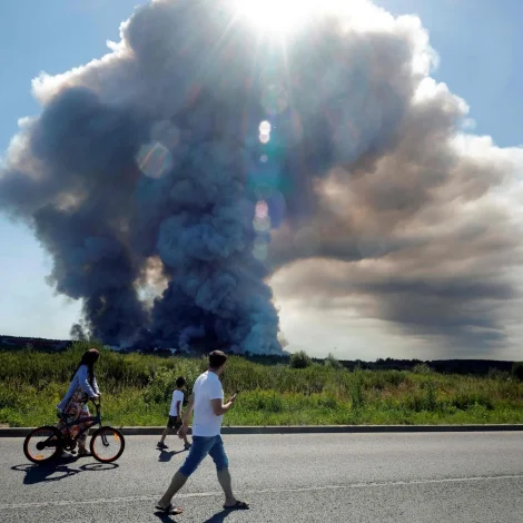 Meira enn 400 dronur sendar móti Moskva