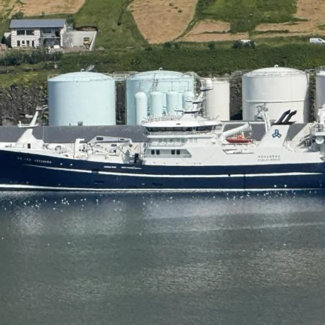 Høgaberg hevur landað makrel í Fuglafirði