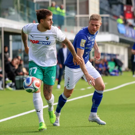 Kauno Zalgiris og KÍ spældu fyri viku síðani í Klaksvík. Síðani hava bæði liðini fingið hugsavna seg fult og heilt um seinna pg avgerandi dystin (Mynd: Sverri Egholm)