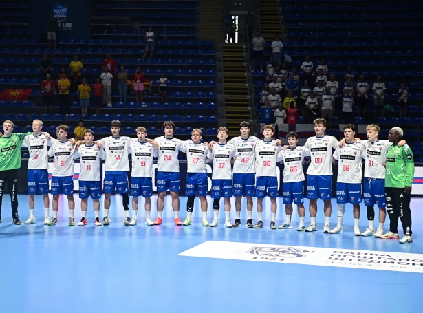 Føroyingar hava bert fingið hvíld í eitt lítið samdøgur - nú skal stríðið við sviar standa í Serbia (Mynd: Dusan Milenkovic)