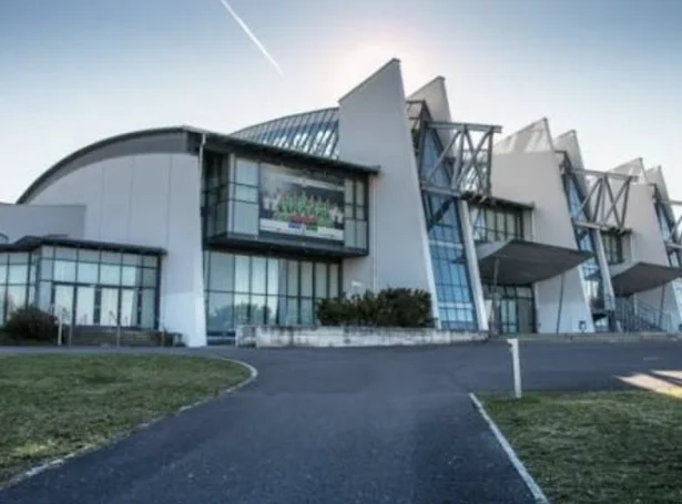 Dystirnir verða spældir í GTEC Arena, heimavøllinum hjá SC Magdeburg