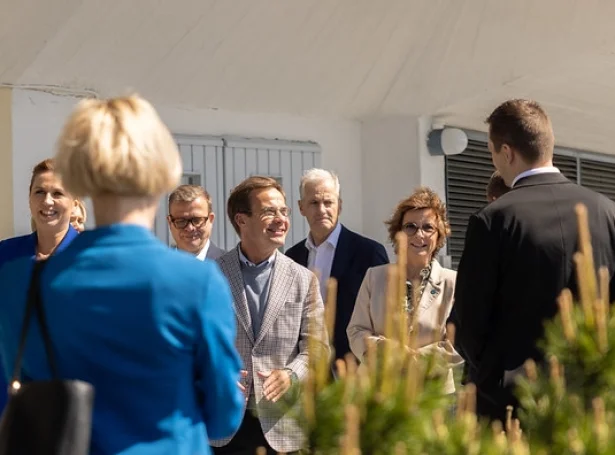 Tað er ikki vanligt, at Føroyar og Grønland eru umboðað, tá norðurlendsku stjórnarleiðararnir hittast á árliga summarfundinum (Savnsmynd: Katja Säilä, Valtioneuvoston kanslia / norden.org)