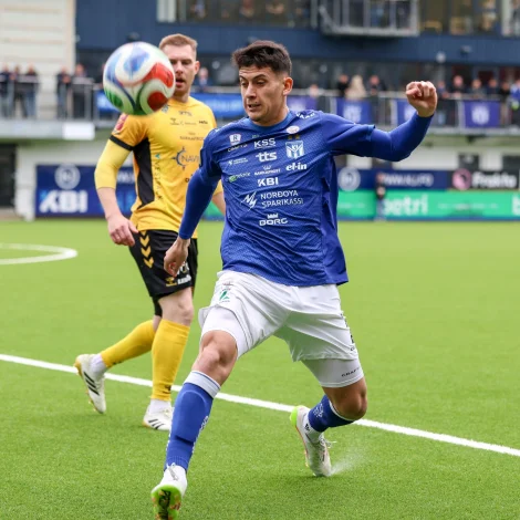 Gaston Tellechea og liðfelagarnir hava sum heild als ikki hildið stigið frá 2025 - millum annað hevur KÍ ikki megnað at vunnið innanhýsis oddadystirnar móti NSÍ (Mynd: Sverri Egholm)