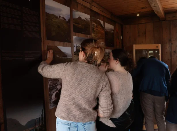 Útgrevsturin prógvaði, at bygdin stavar frá víkingatíðini og gav eisini ábendingar um, at Leirvík er millum elstu bygdir í Føroyum (Mynd: eysturkommuna.fo)