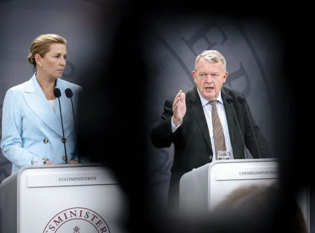 Sjálvt uttanríkisráðharrin, Lars Løkke Rasmussen, var við á tíðindafundinum um keðiligu PISA-kanningina (Mynd: Sebastian Elias Uth/Ritzau Scanpix)