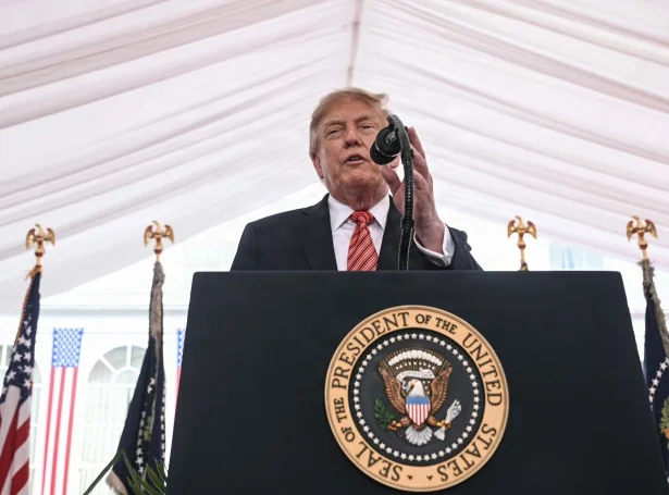 Amerikanski forsetin, Donald Trump heldur røðu í Dublin (Mynd: Brendan Smialowski/AFP/Ritzau Scanpix)