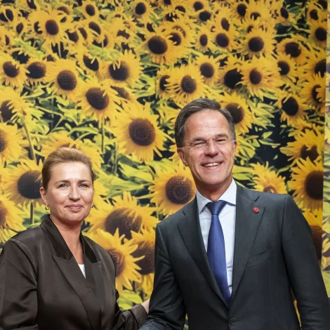 Danski forsætisráðharrin Mette Frederiksen og Nato-aðalskrivarin Mark Rutte á ES-fundi í Keypmannahavn í fjør (Mynd: Emil Nicolai Helms/Ritzau Scanpix)