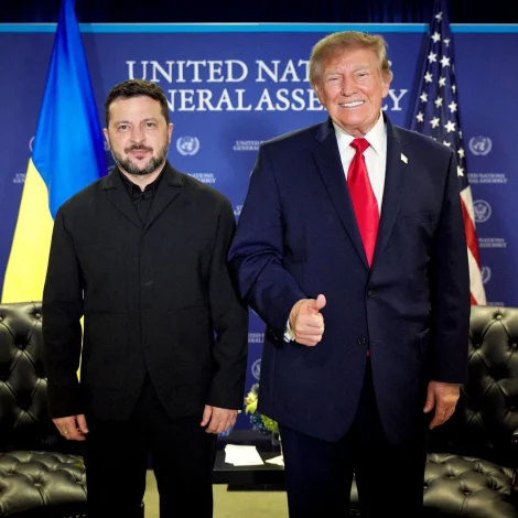 Ukrainski forsetin, Volodymyr Zelenskyj og amerikanski forsetin, Donald Trump (Mynd: Handout/AFP/Ritzau Scanpix)