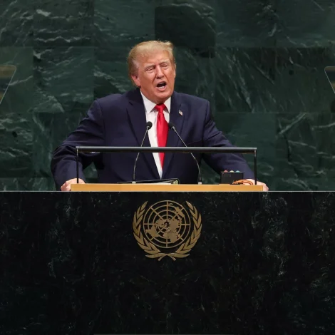 Amerikanski forsetin, Donald Trump helt røðu á ST-aðalfundinum í New York týsdagin (Mynd: Timothy A. Clary/AFP/Ritzau Scanpix)