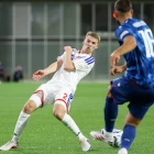 Slovakia liggur sum væntað til at vinna bólkin, meðan tað í november kann gerast harður dystur um 2. plássi. Føroyar kunnu framvegis avgerða alt (Mynd: Sverri Egholm)