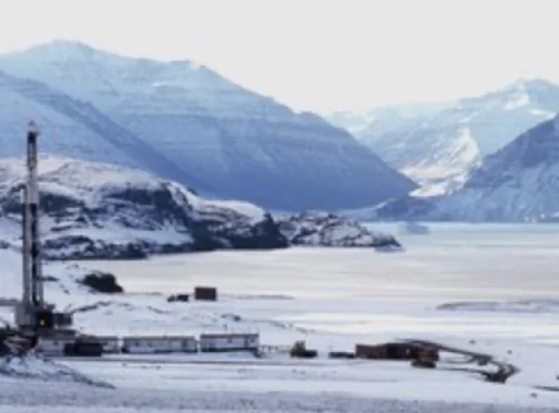 Seinast borað varð eftir olju á landi í Grønlandi var í 1996.