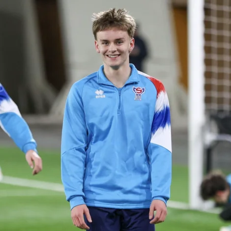 Rósing Sverrason Toyt úr Víkingi er millum teir 18, ið er úttikin til U17-landsliðið (Mynd: Hans Erik Danielsen/FSF)